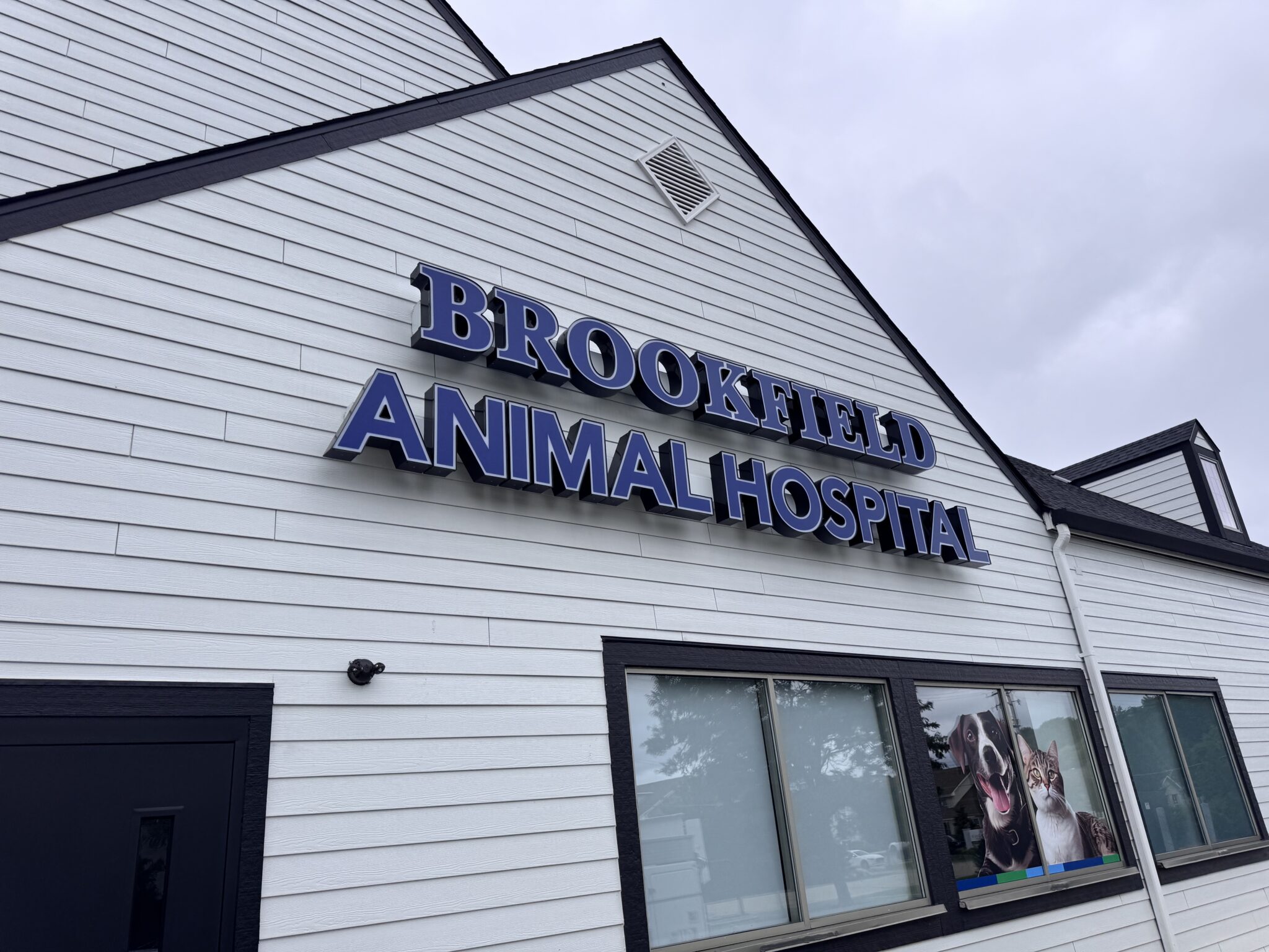 Brookfield Animal Hospital building sign
