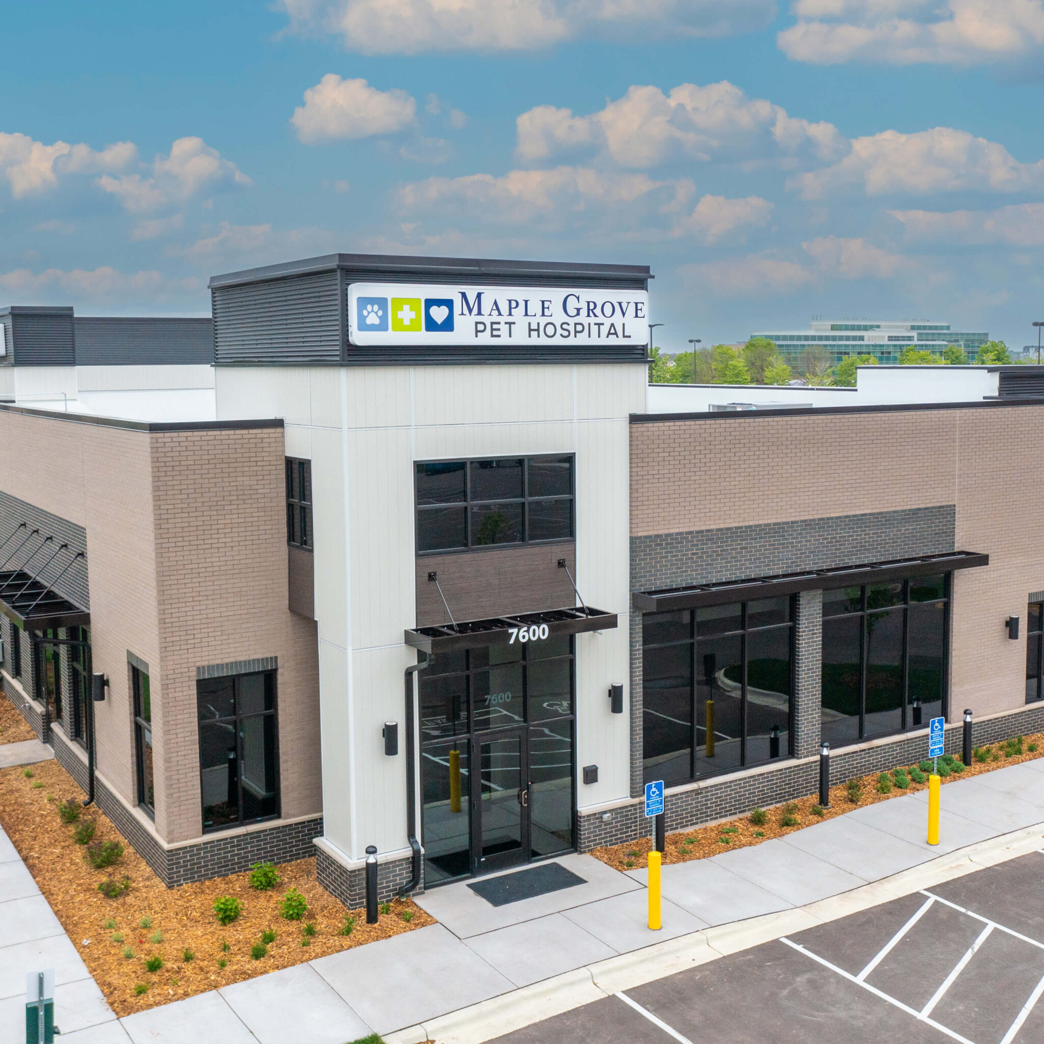 Building Exterior Maple Grove (1) Building Exterior Maple Grove (1)